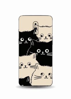 One Plus 7 Monochrome Paws