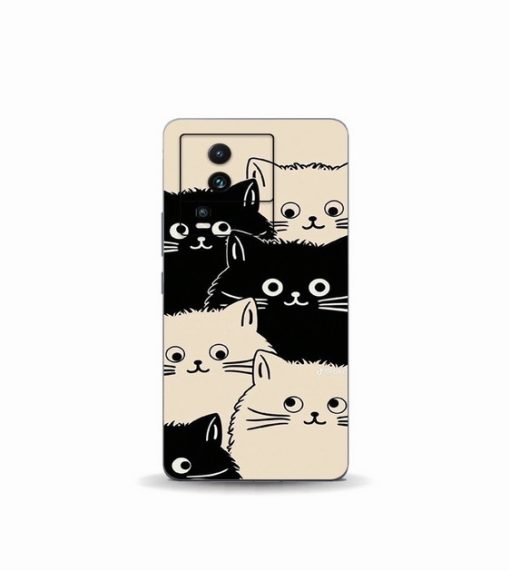 IQOO neo 7 Monochrome Paws