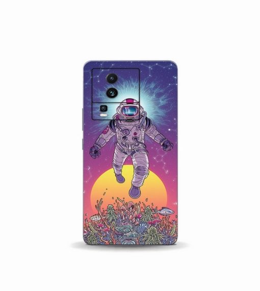 IQOO neo 7 Cosmic Voyager